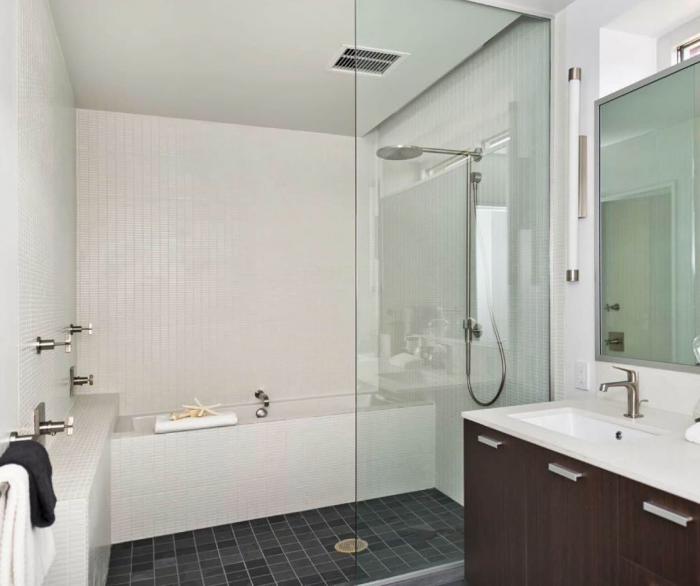 фото стеклянной шторки для ванной