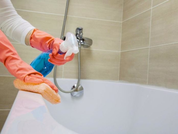 5 способов очистить старую керамическую ванну